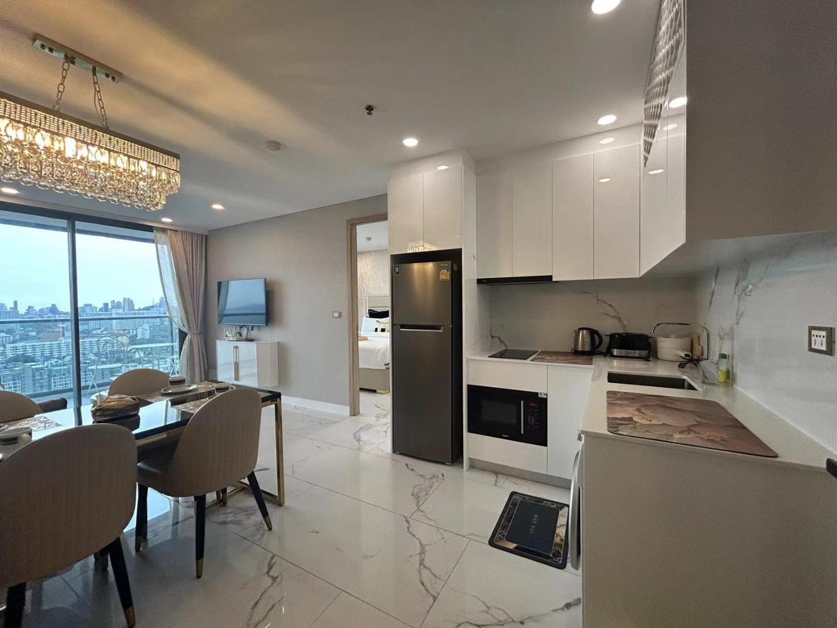 Copacabana Beach Jomtien 科帕卡巴纳海乔木提安海滩毗邻乔木提安夜市 Zewnętrze zdjęcie