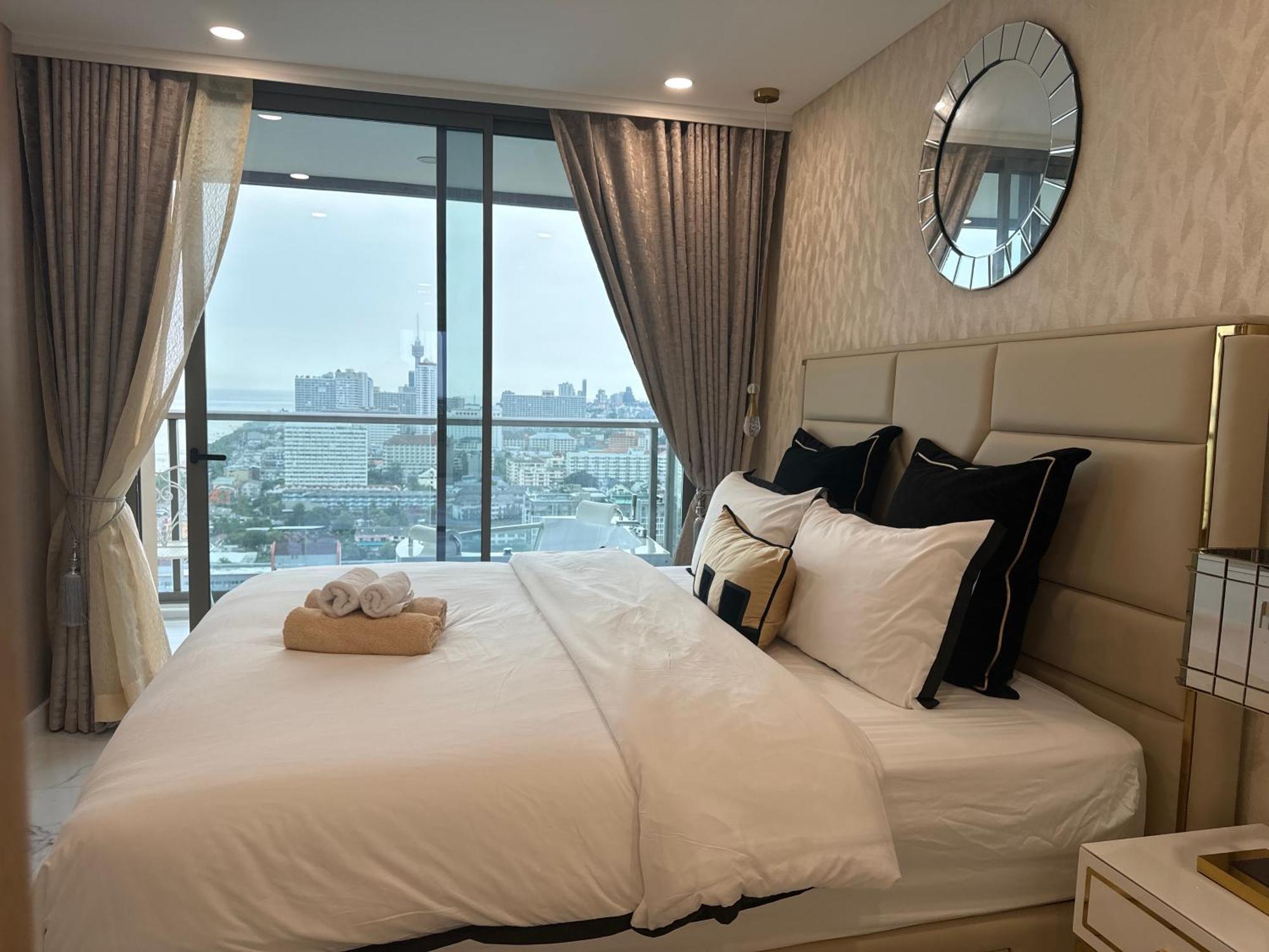 Copacabana Beach Jomtien 科帕卡巴纳海乔木提安海滩毗邻乔木提安夜市 Zewnętrze zdjęcie