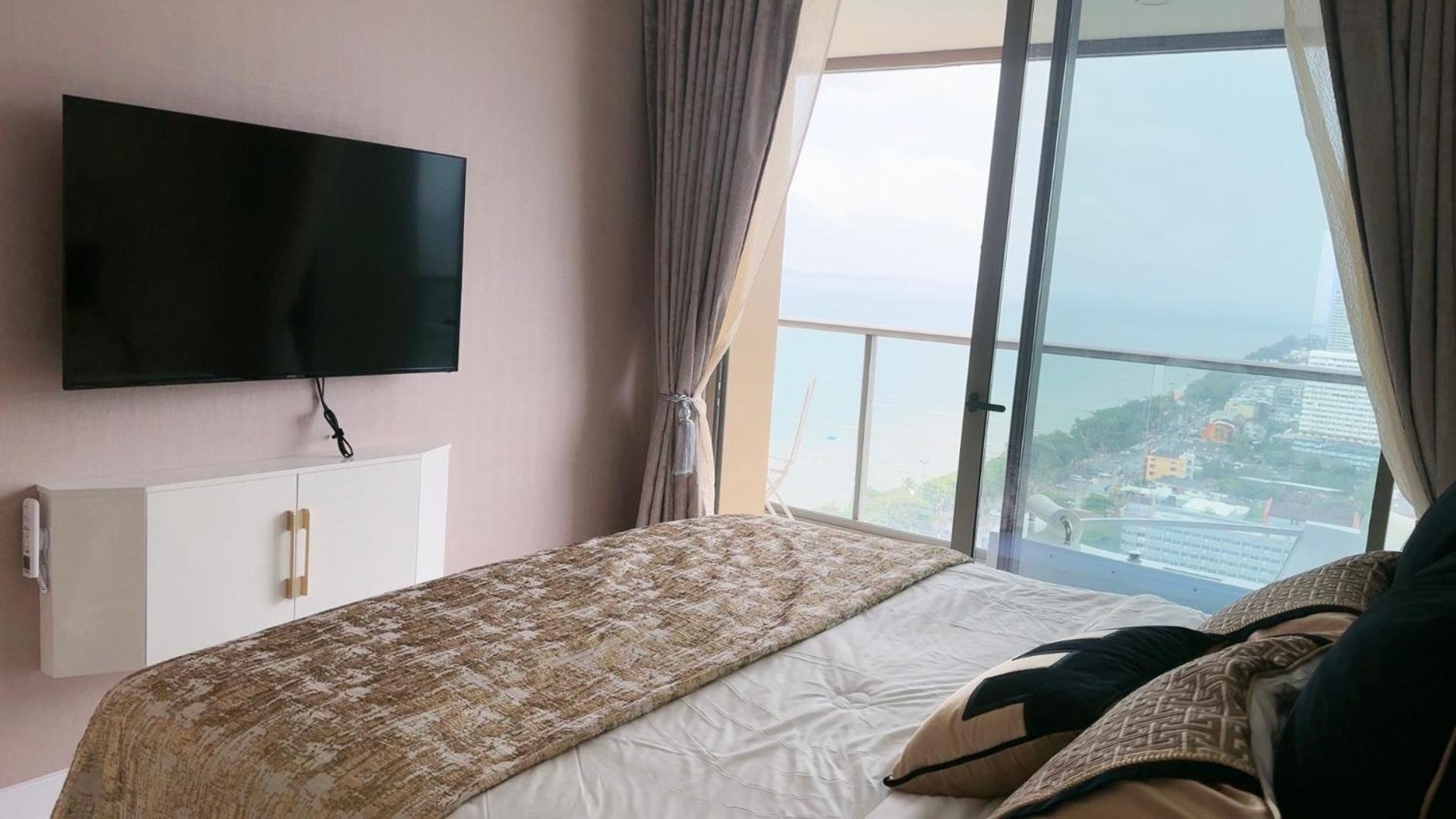Copacabana Beach Jomtien 科帕卡巴纳海乔木提安海滩毗邻乔木提安夜市 Zewnętrze zdjęcie